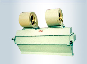 RM型立式蒸汽热风幕