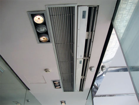 热风幕机的特点介绍